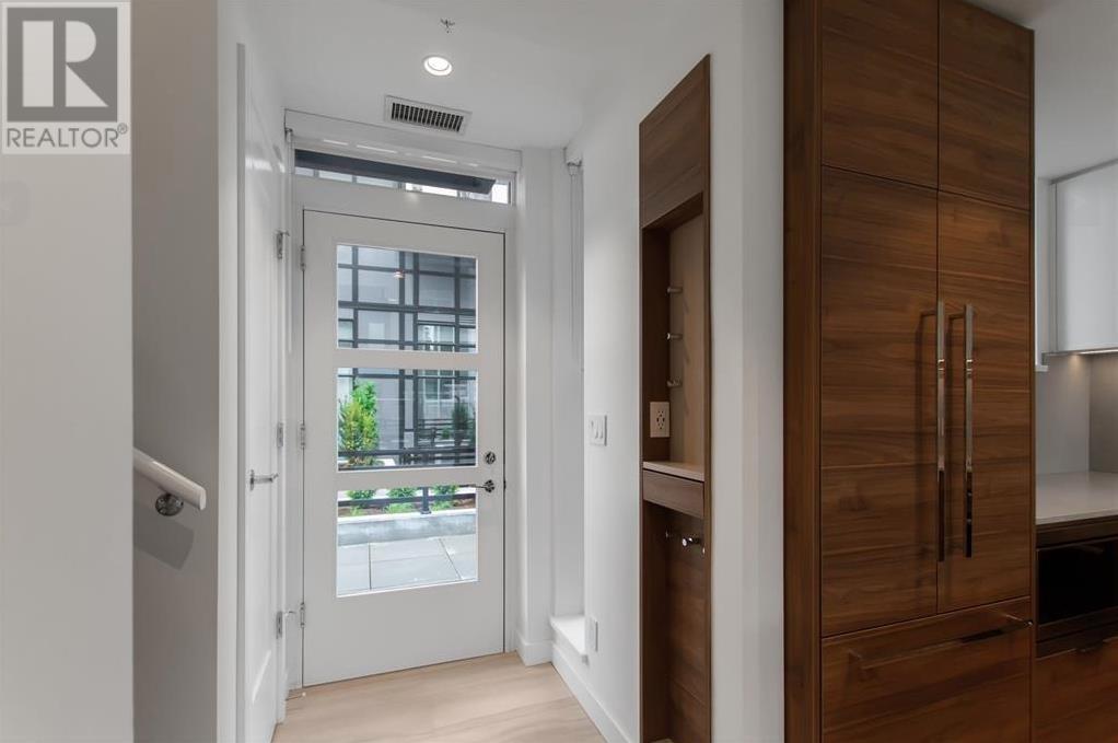 410 1045 AUSTIN AVENUE, Coquitlam