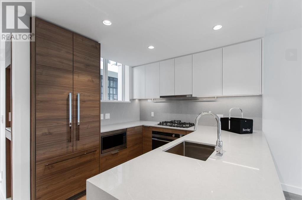 410 1045 AUSTIN AVENUE, Coquitlam