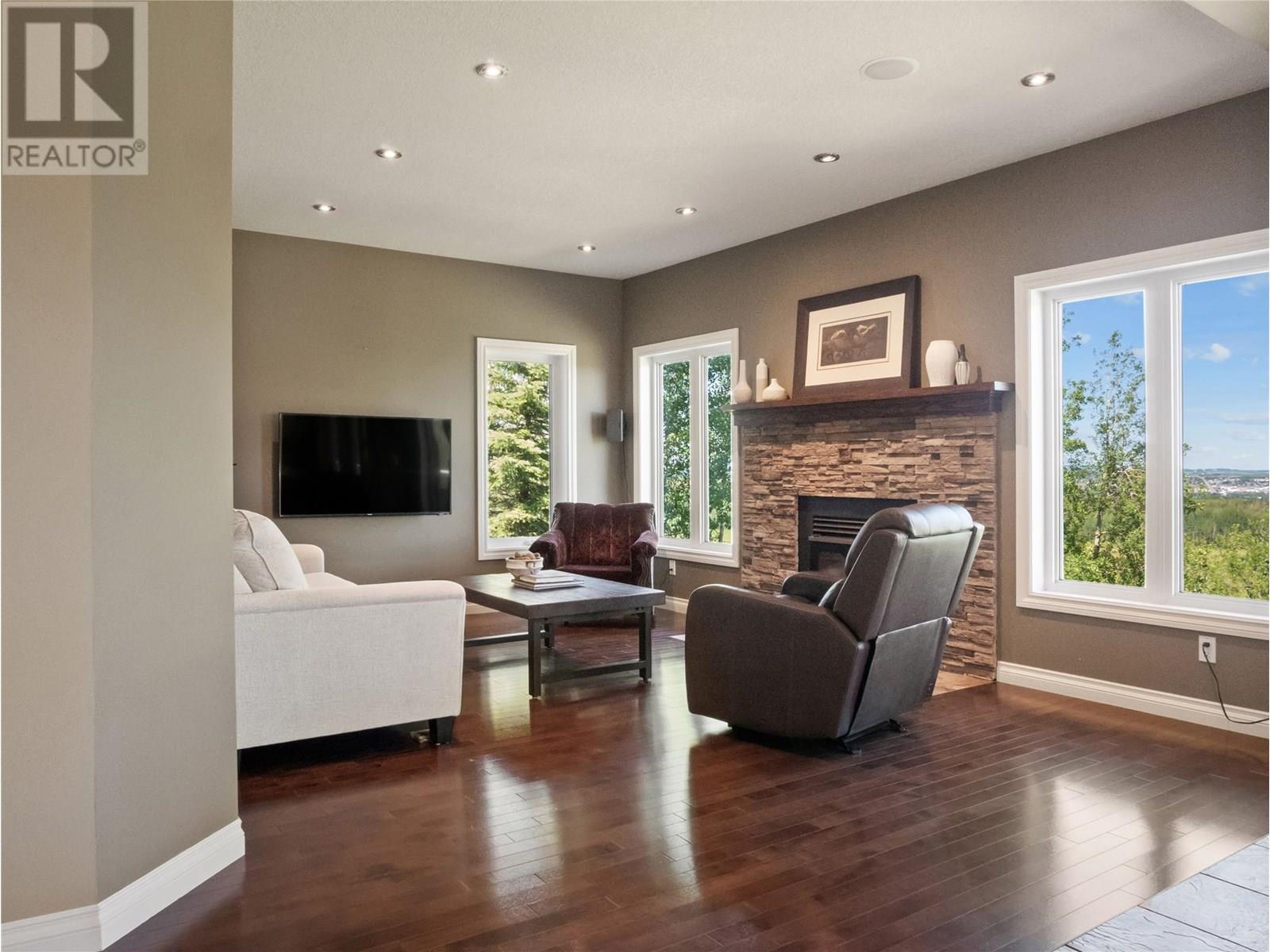 13162 Willow Valley Estates Road, Dawson Creek