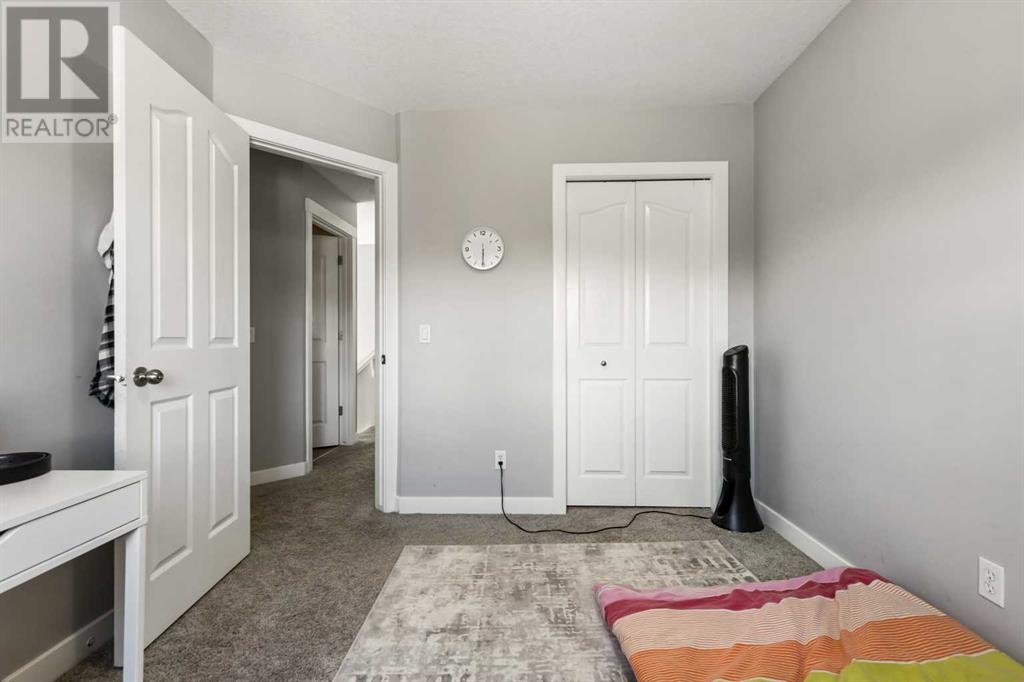 Single Family House for Sale in  Saddlebrook Drive NE Saddle Ridge Calgary 