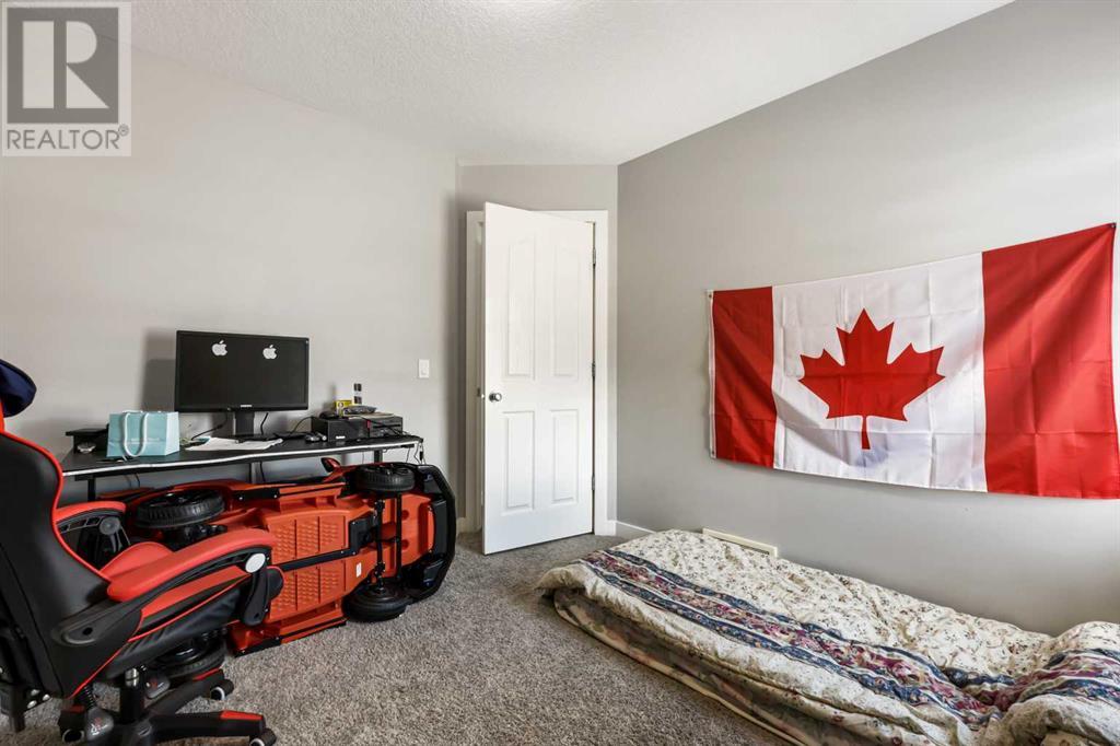 Single Family House for Sale in  Saddlebrook Drive NE Saddle Ridge Calgary 