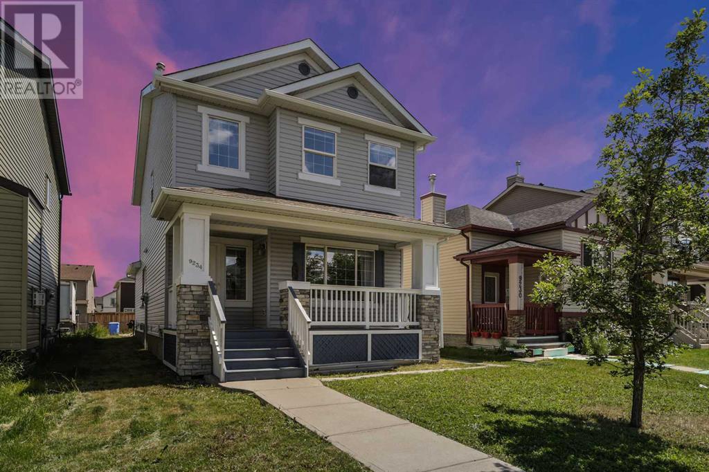 Single Family House for Sale in  Saddlebrook Drive NE Saddle Ridge Calgary 