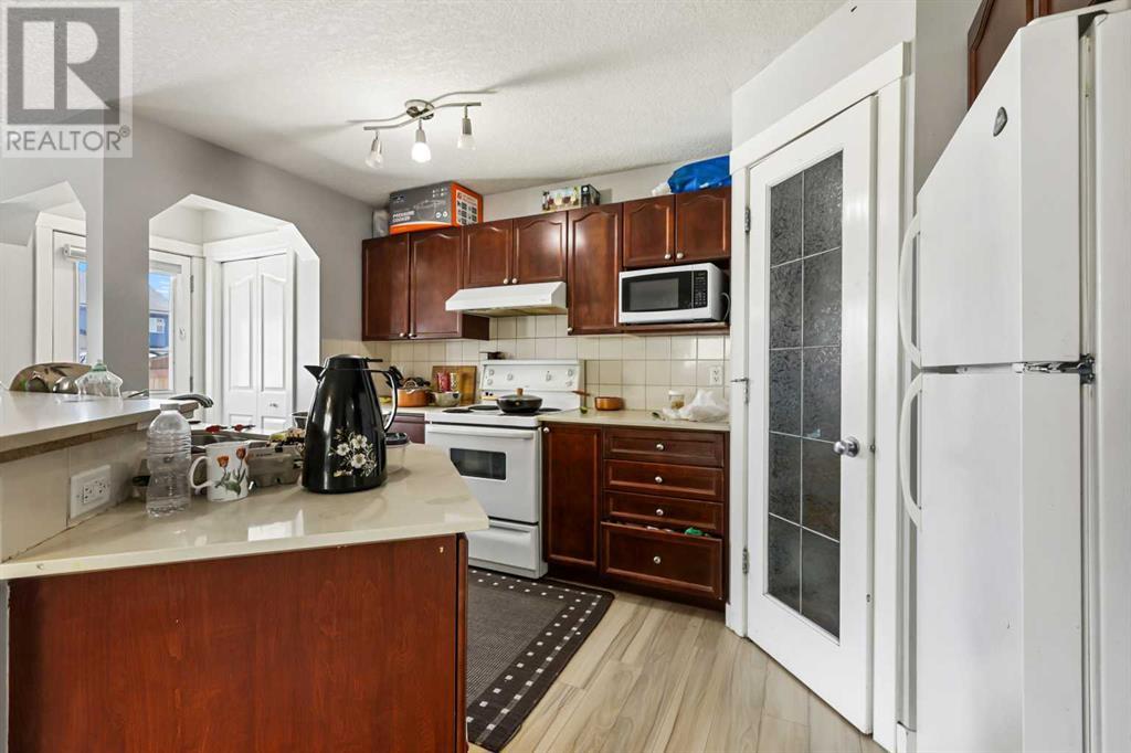 Single Family House for Sale in  Saddlebrook Drive NE Saddle Ridge Calgary 