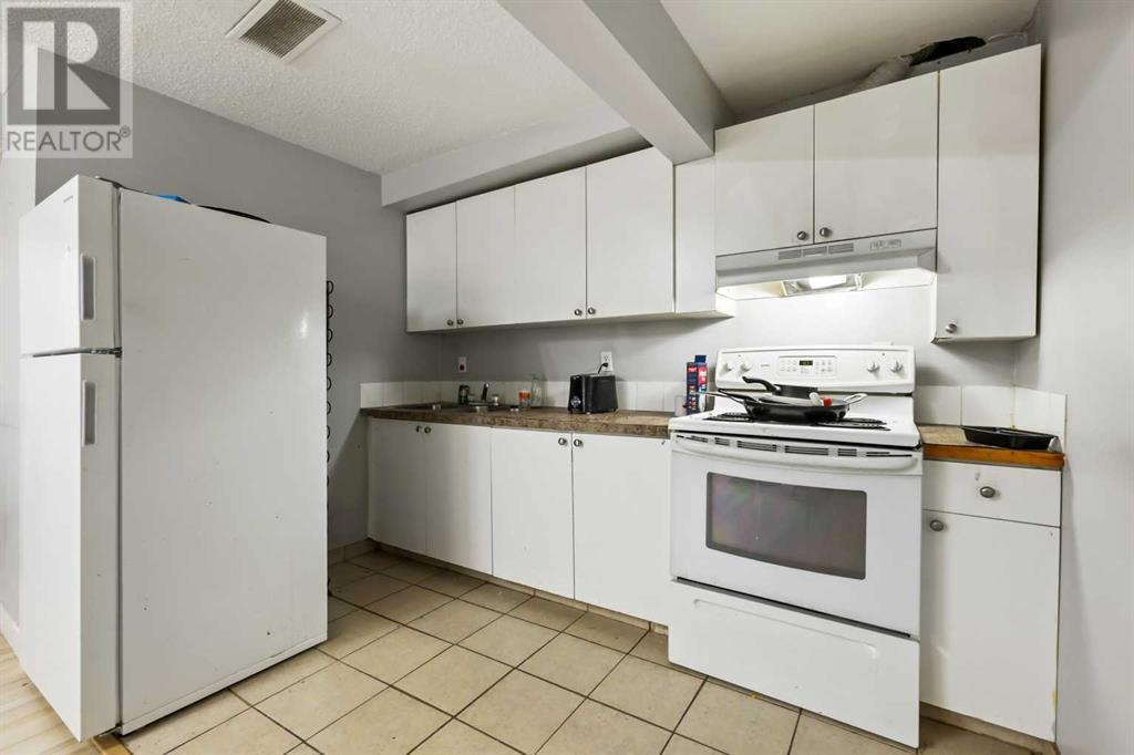 Single Family House for Sale in  Saddlebrook Drive NE Saddle Ridge Calgary 