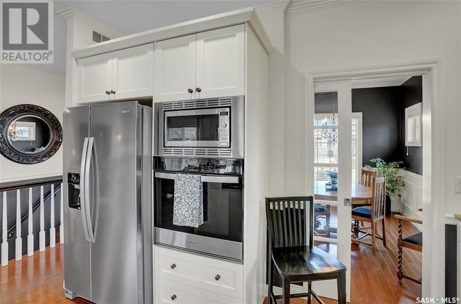 Photo 13 of 8029 Wascana Gardens Crescent, Regina SK