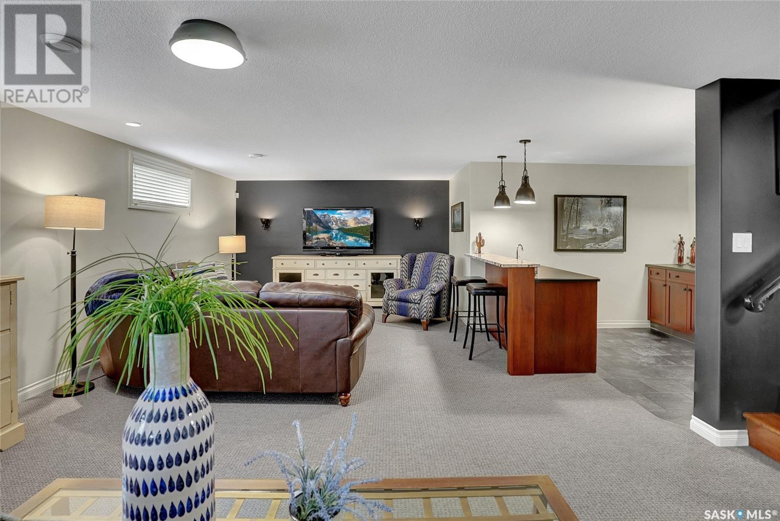 Photo 31 of 8029 Wascana Gardens Crescent, Regina SK