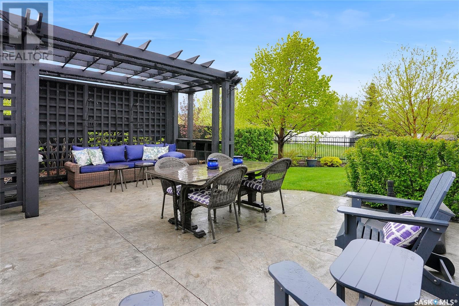 Photo 41 of 8029 Wascana Gardens Crescent, Regina SK
