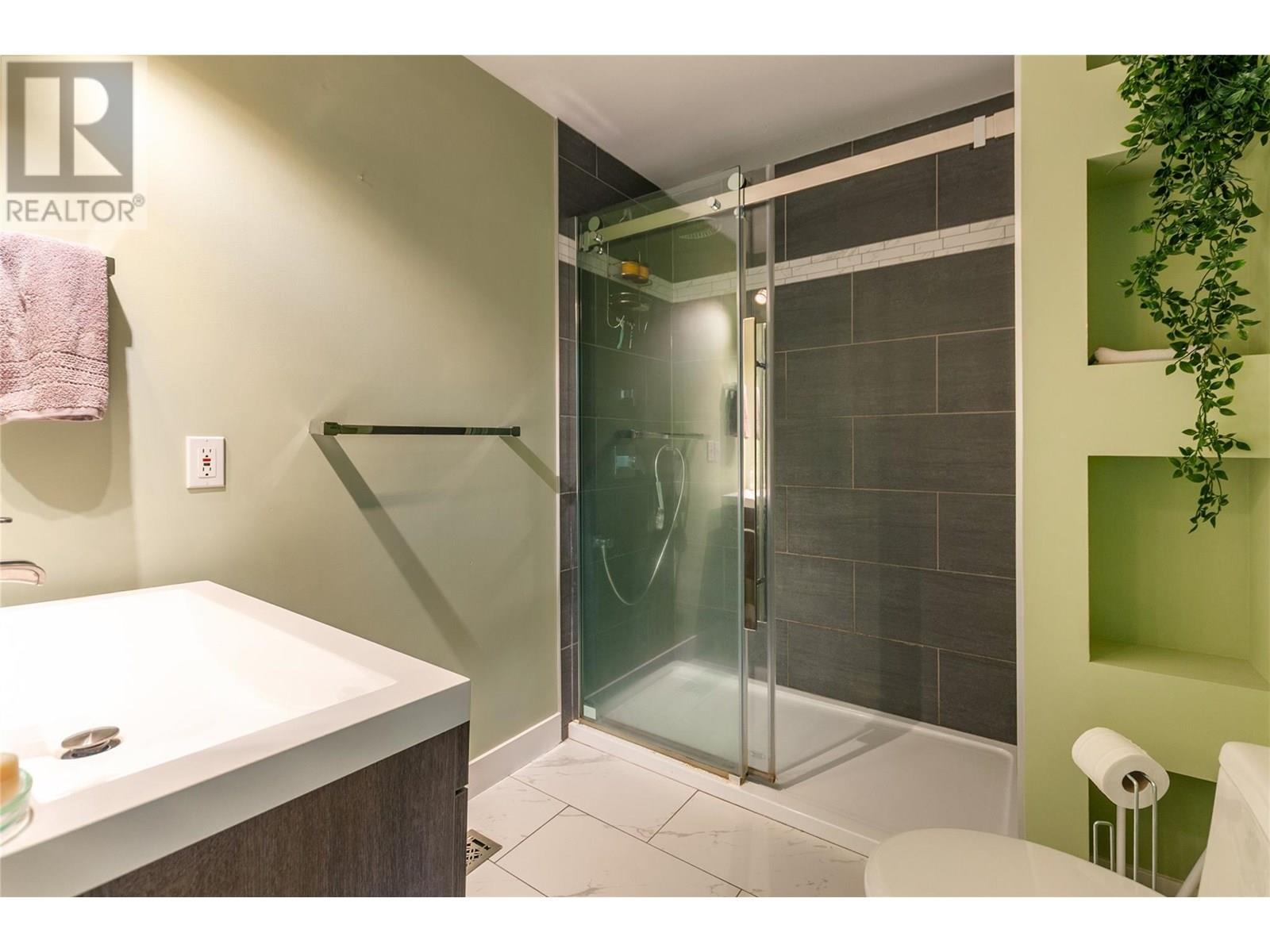 5036 14th Avenue, Okanagan Falls