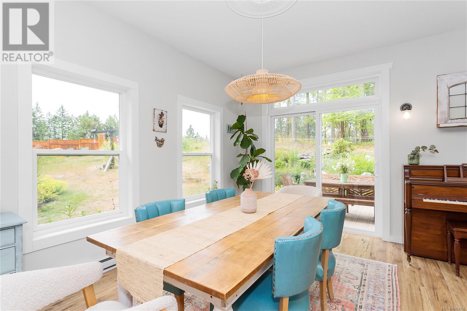 Photo 14 of 2175 Waring Rd, Nanaimo BC