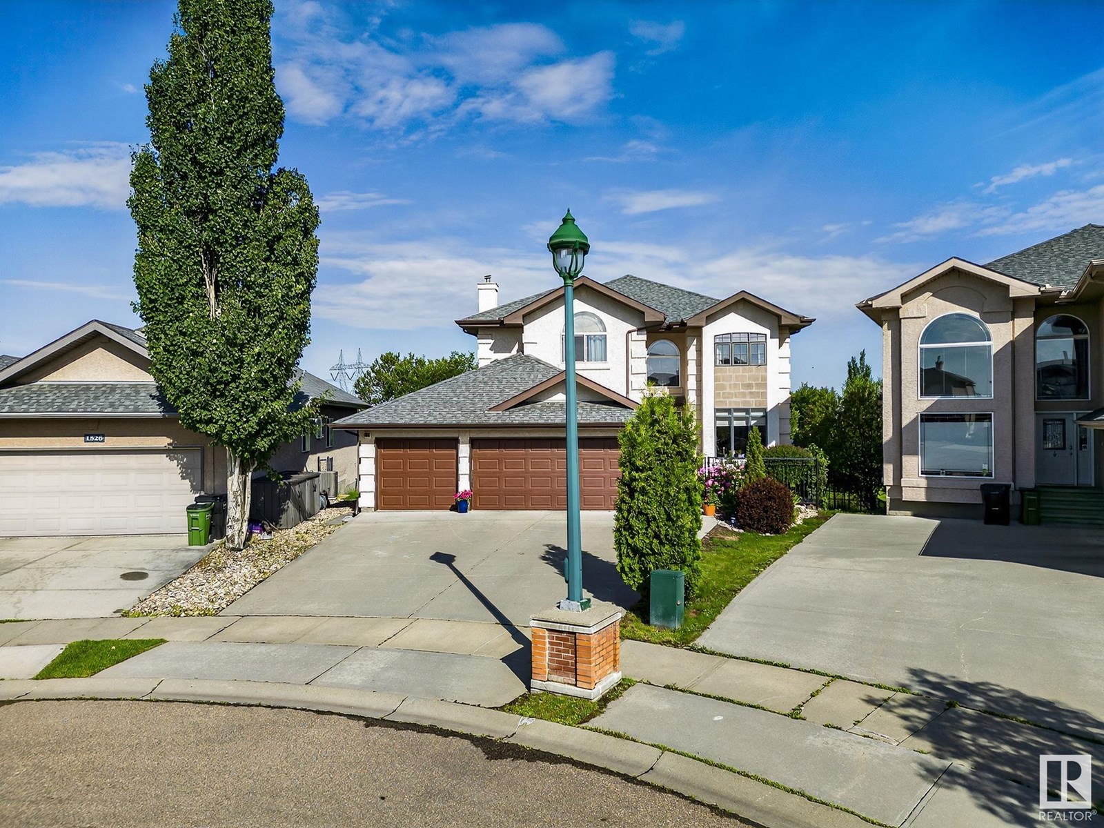 Photo 17 of 1524 Haswell Cl Nw, Edmonton AB