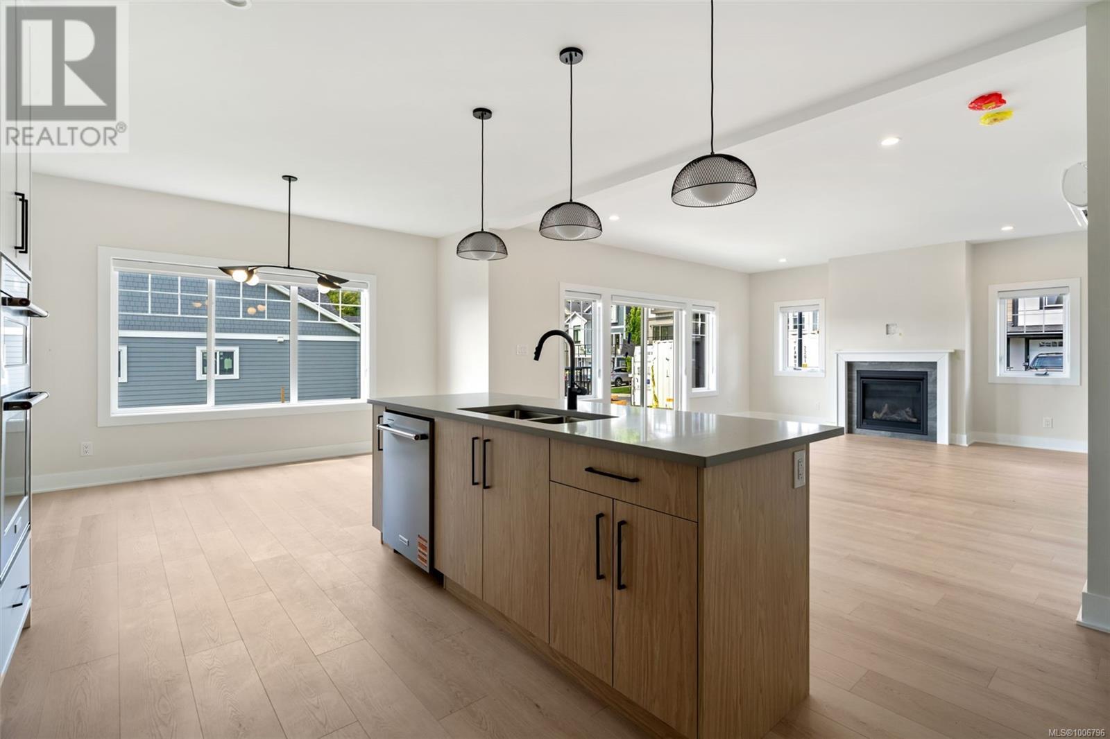 Photo 6 of 421 Rock Dove Pl, Colwood BC