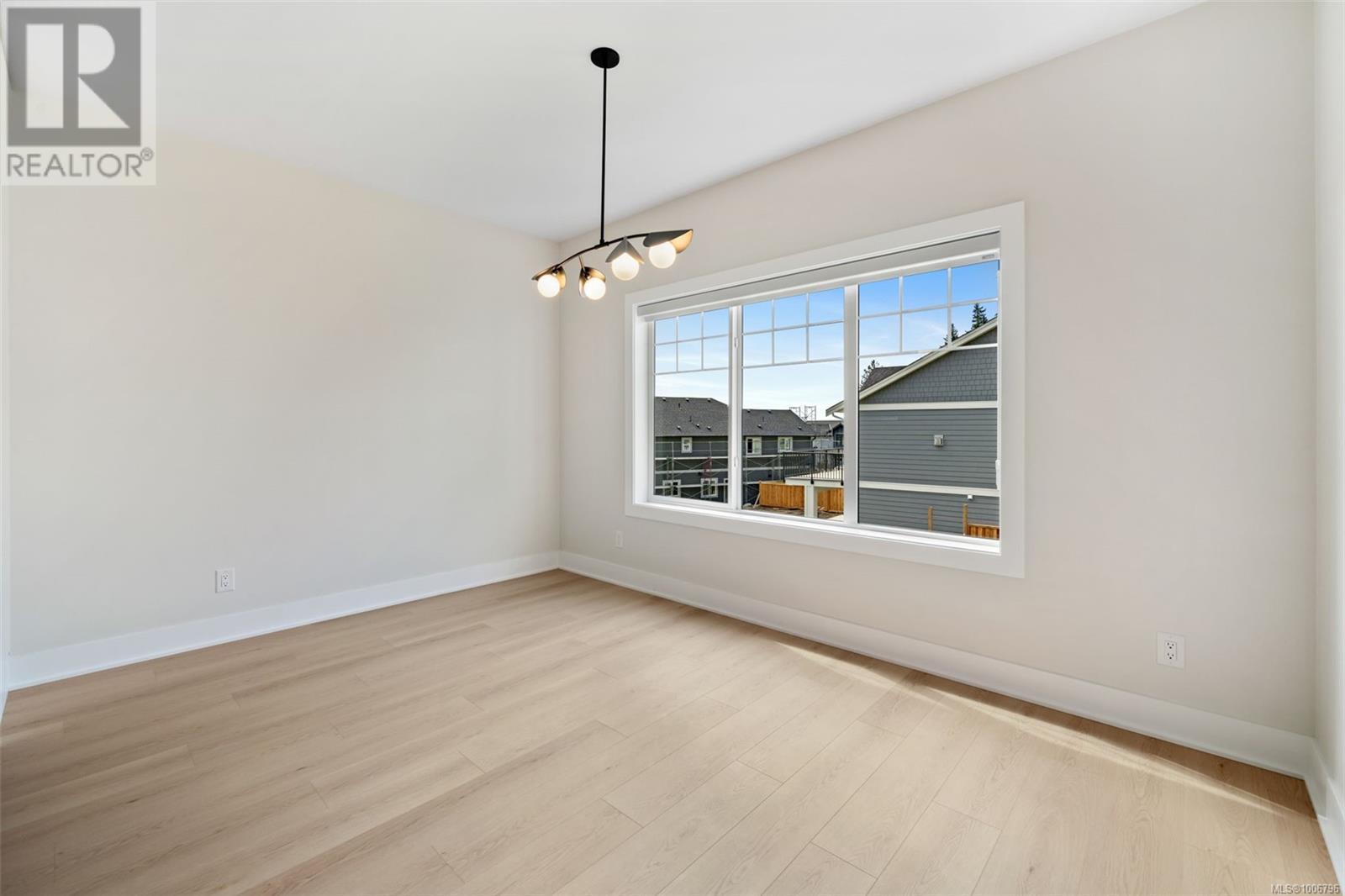 Photo 7 of 421 Rock Dove Pl, Colwood BC