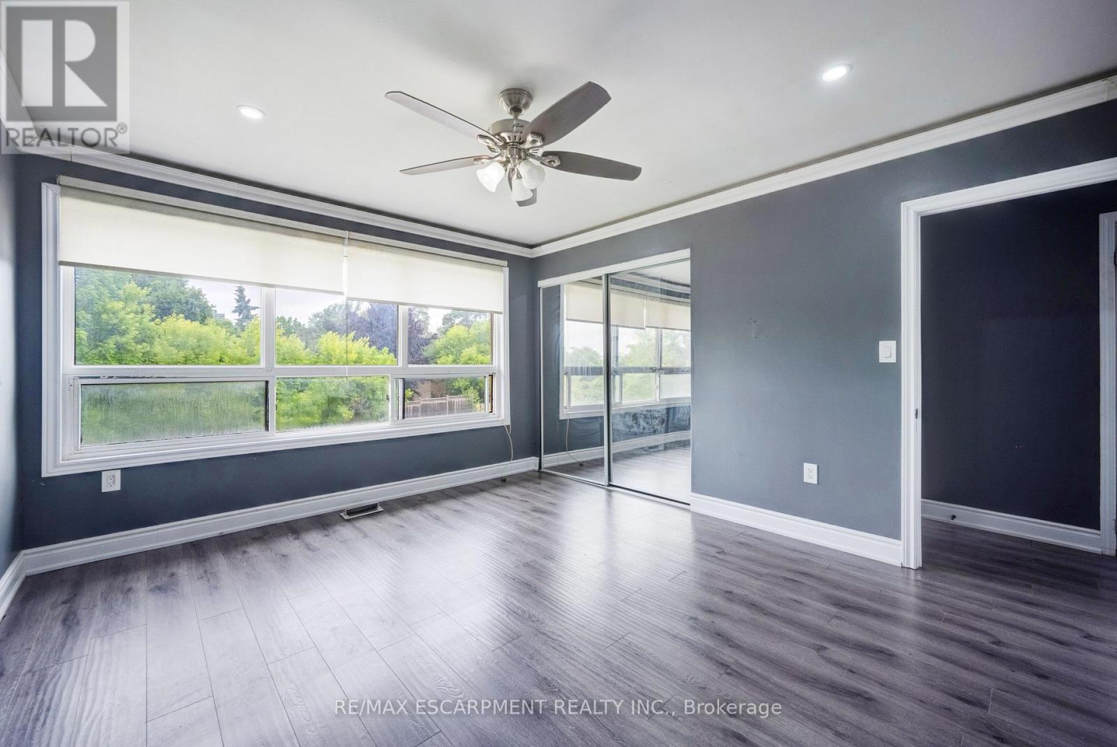 Photo 28 of 61 Clarence Street, Brampton ON