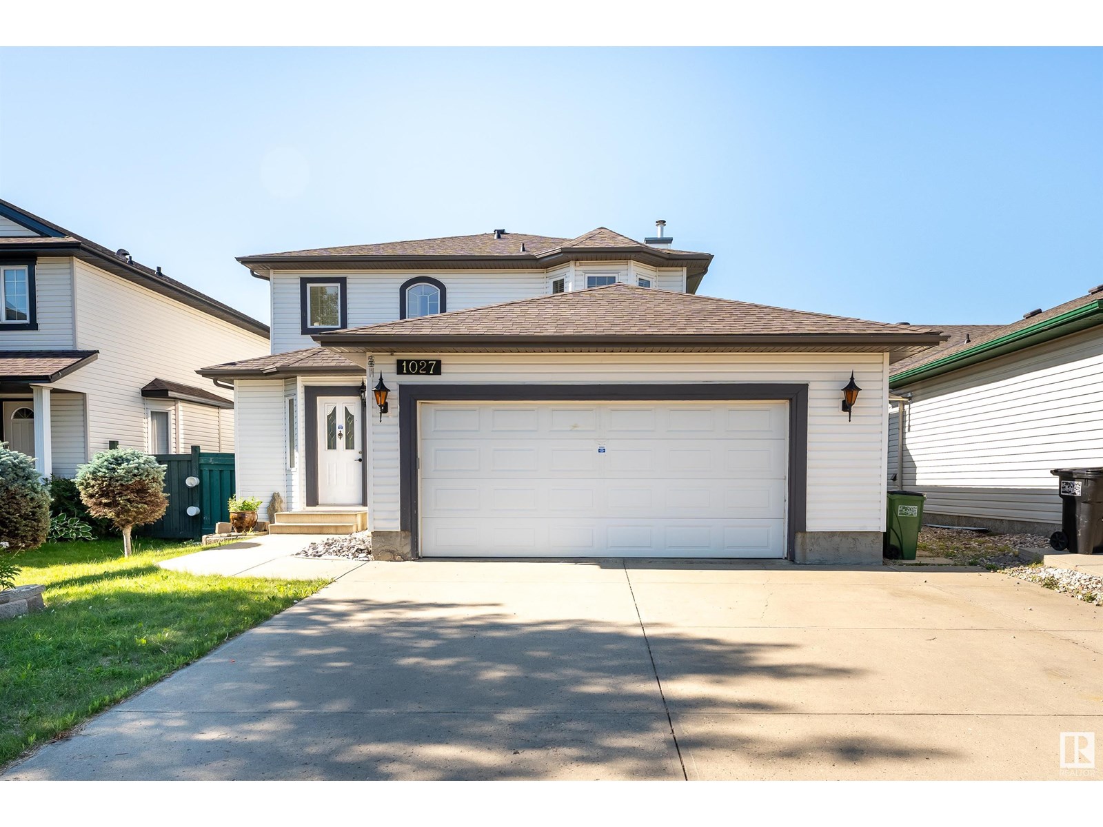 Photo 1 of 1027 Graham Co Nw, Edmonton AB