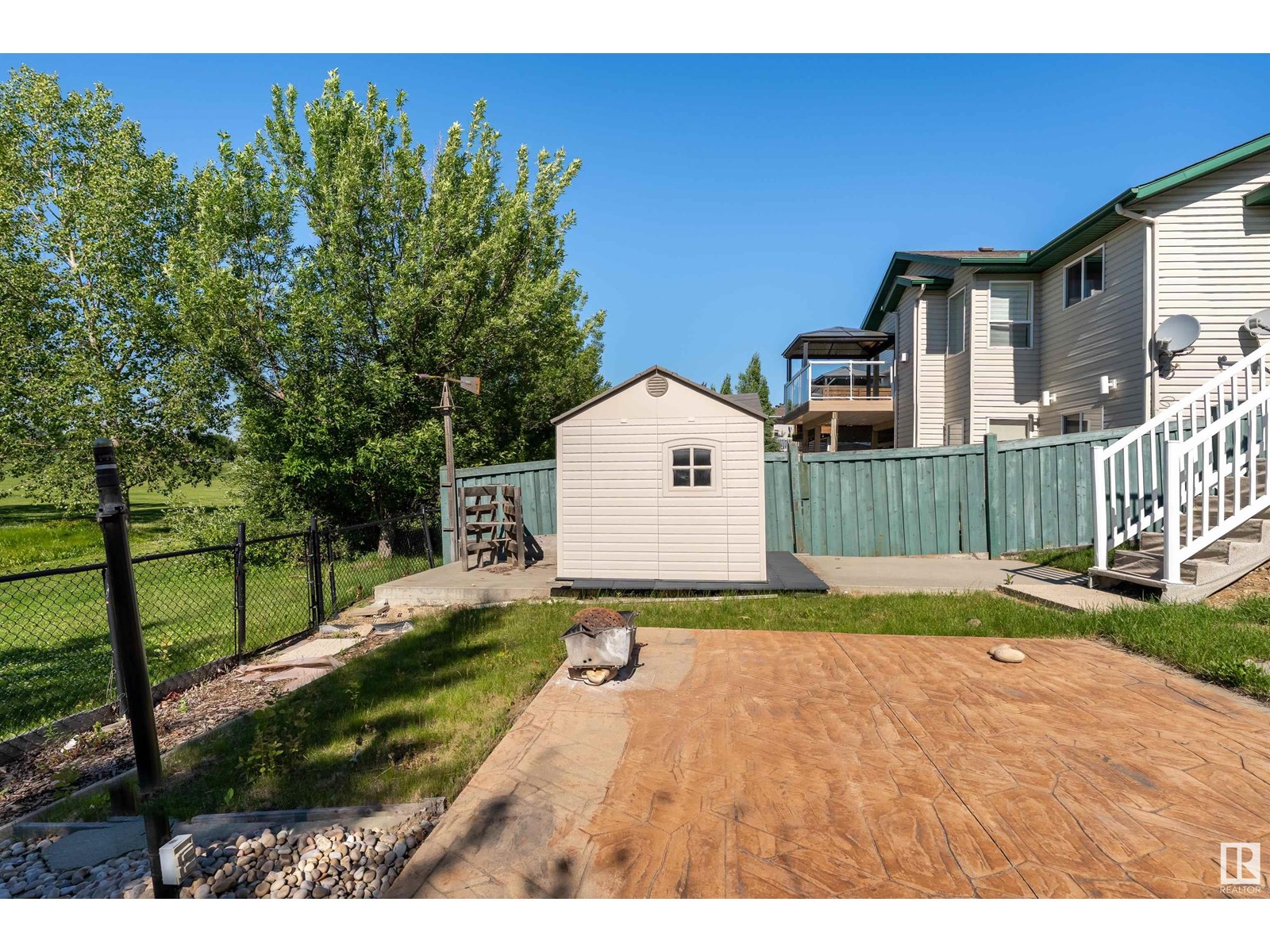 Photo 33 of 1027 Graham Co Nw, Edmonton AB