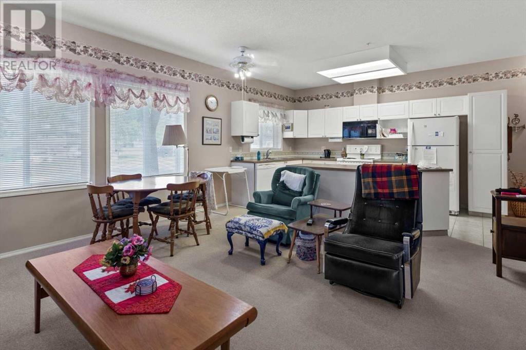 Single Family House for Sale in    Street SW Glenbrook Calgary 