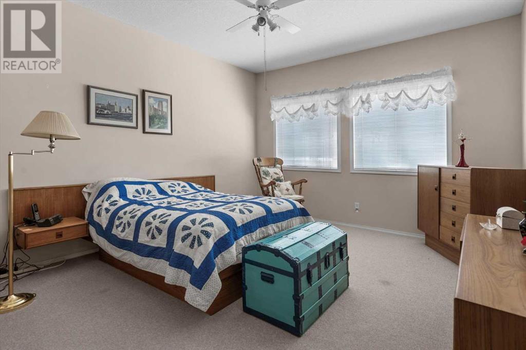Single Family House for Sale in    Street SW Glenbrook Calgary 