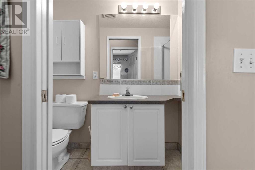 Single Family House for Sale in    Street SW Glenbrook Calgary 