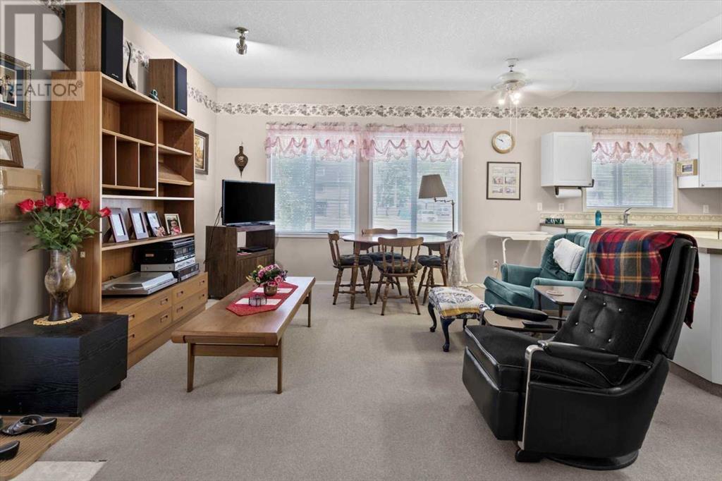 Single Family House for Sale in    Street SW Glenbrook Calgary 