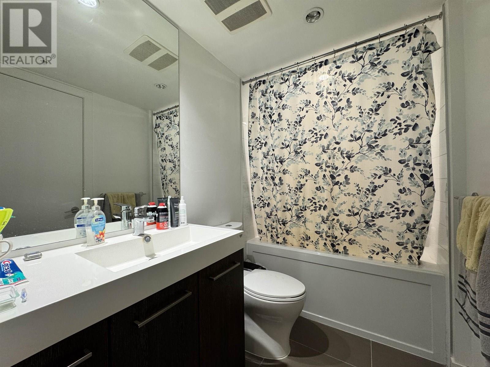 Photo 6 of 210 9060 University Crescent, Burnaby BC