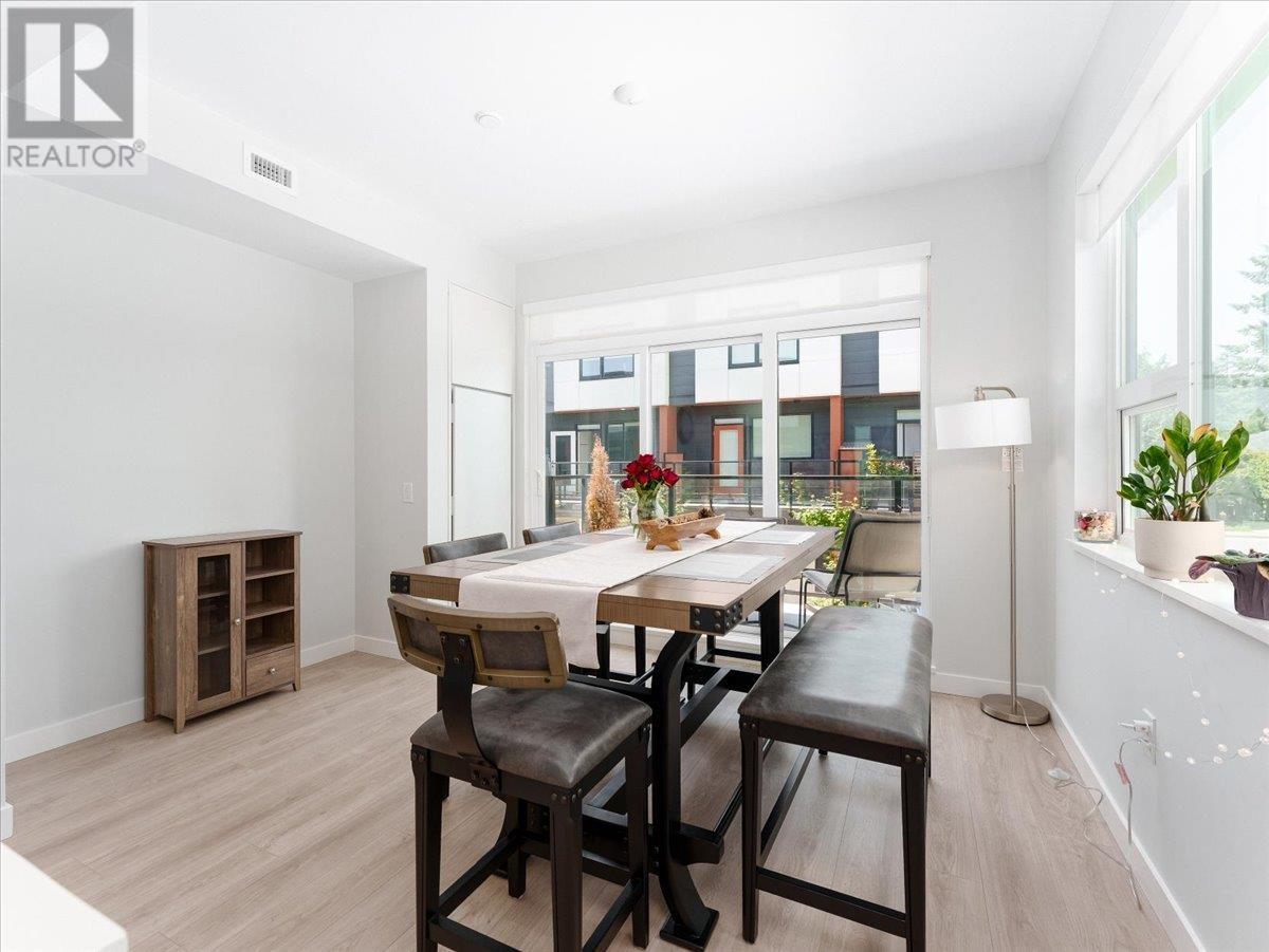 Photo 21 of 13 2728 Acadia Road, Vancouver BC