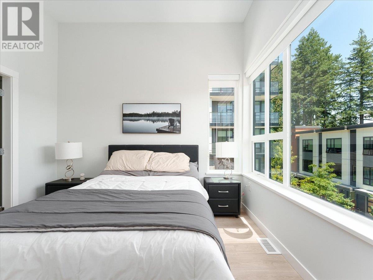 Photo 1 of 13 2728 Acadia Road, Vancouver BC