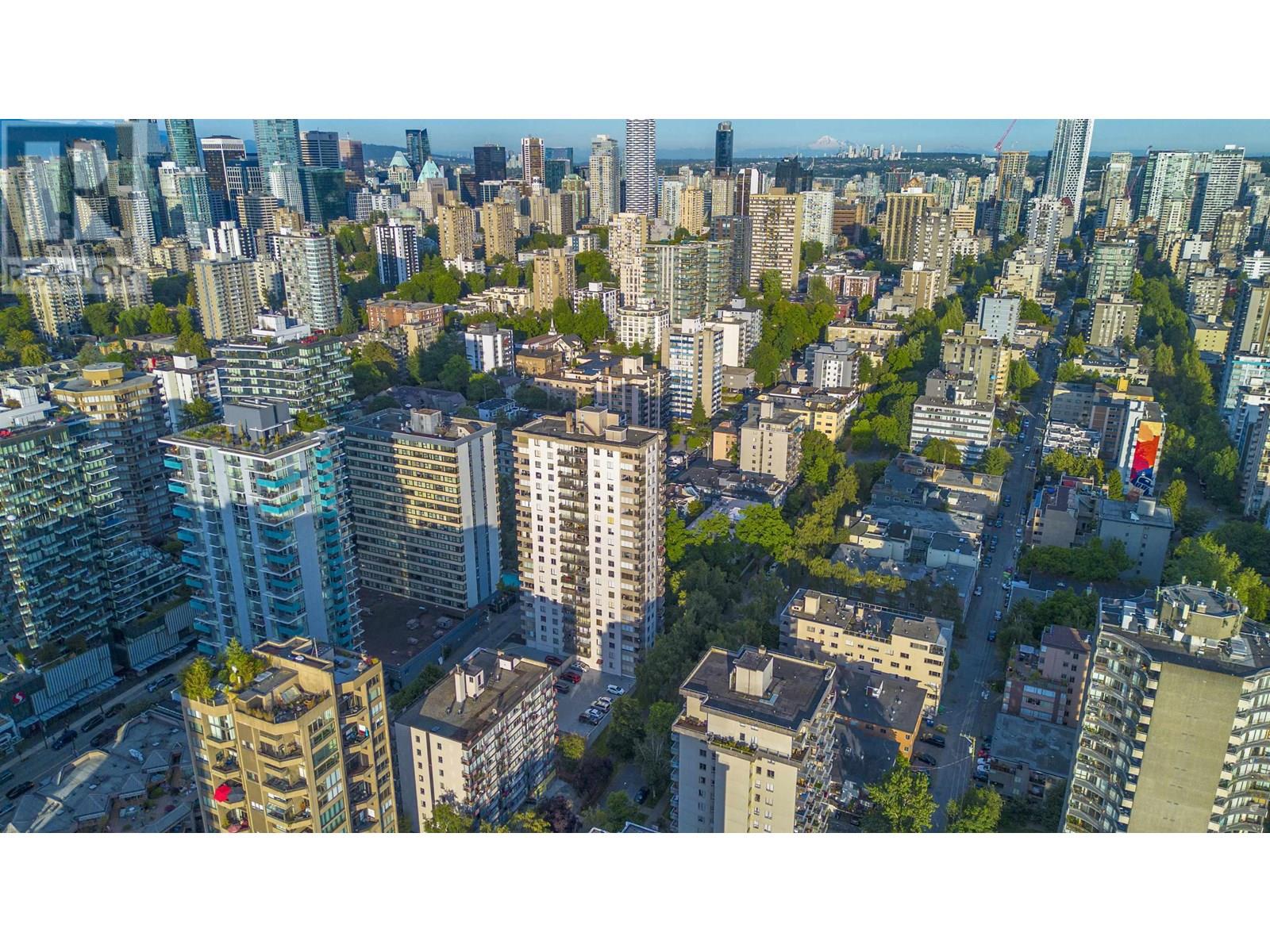 Photo 20 of 1707 1251 Cardero Street, Vancouver BC