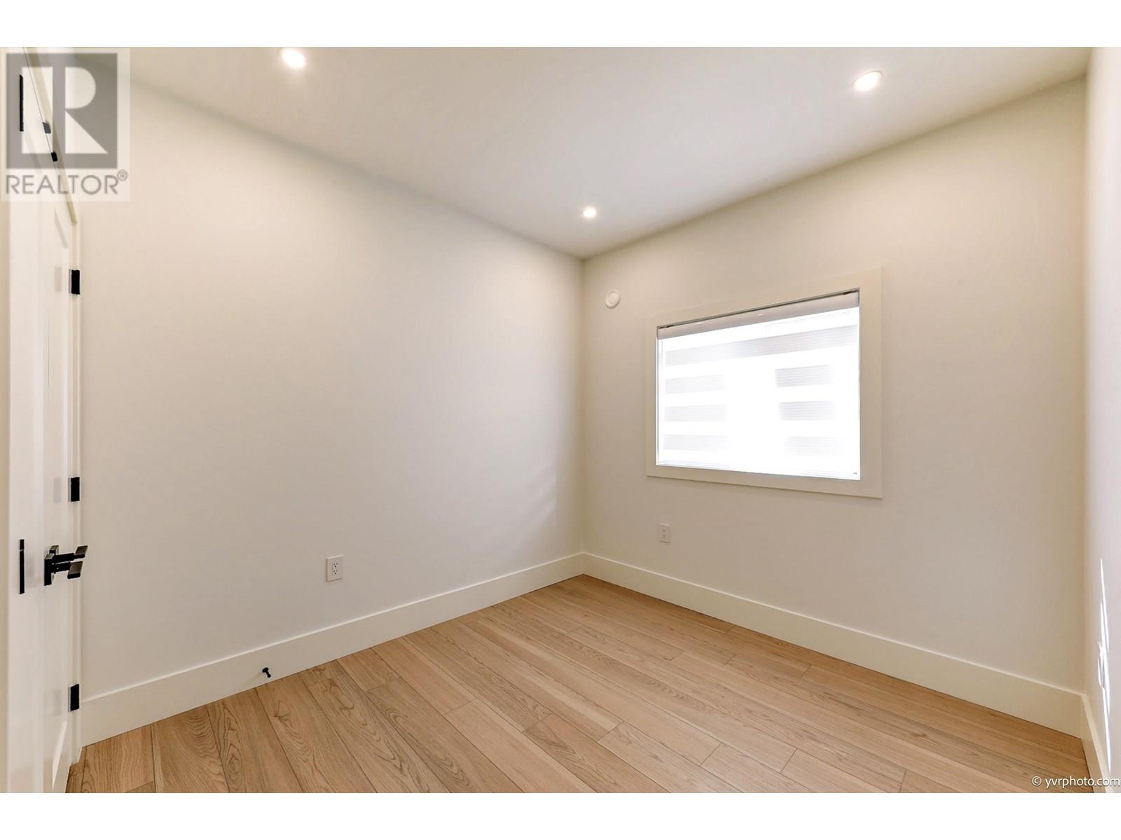 Photo 25 of 10460 Williams Road, Richmond BC