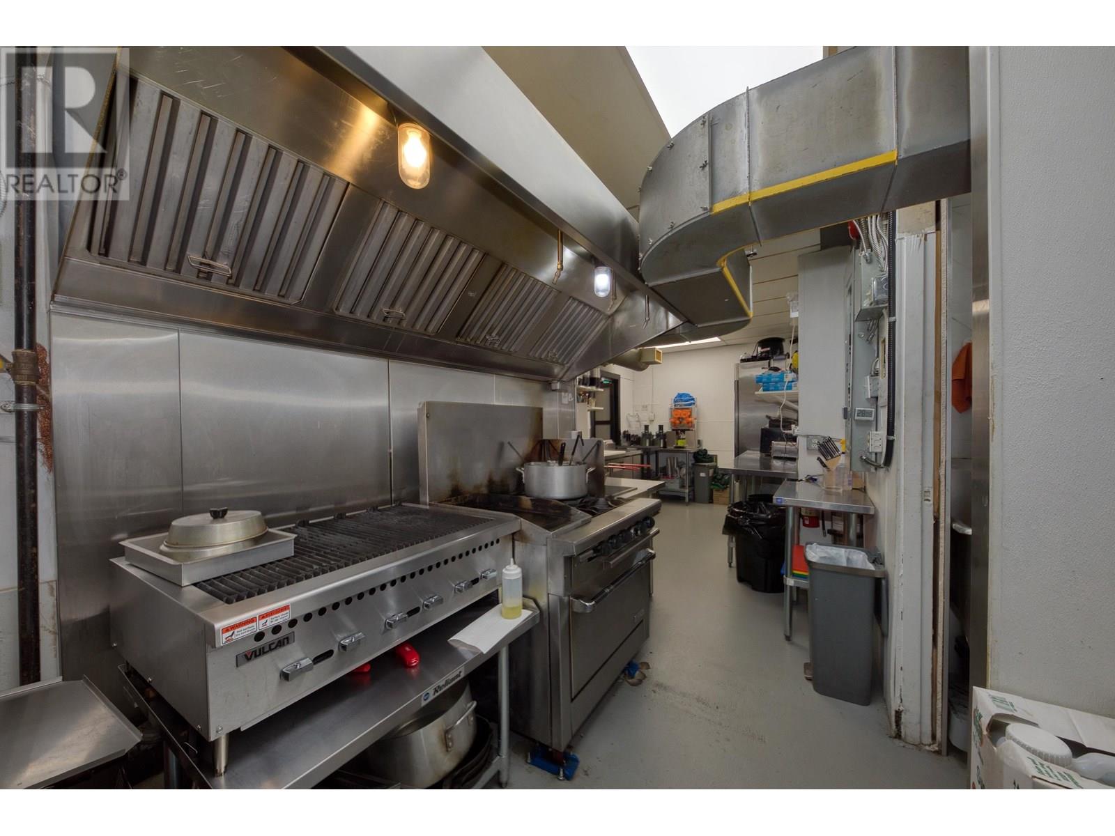 281 17TH STREET, West Vancouver