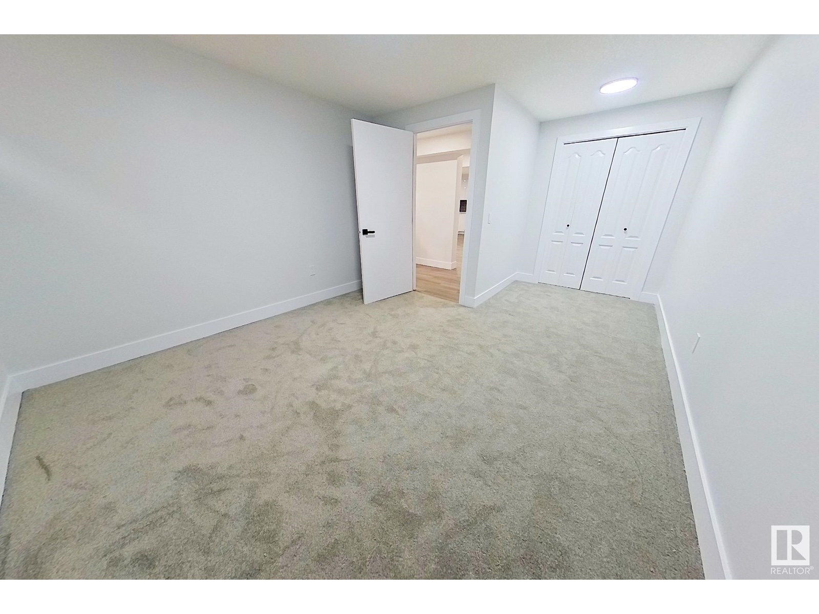 Photo 44 of 18927 95 A Av Nw, Edmonton AB