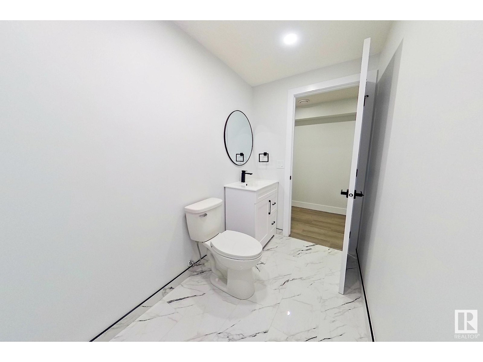 Photo 43 of 18927 95 A Av Nw, Edmonton AB