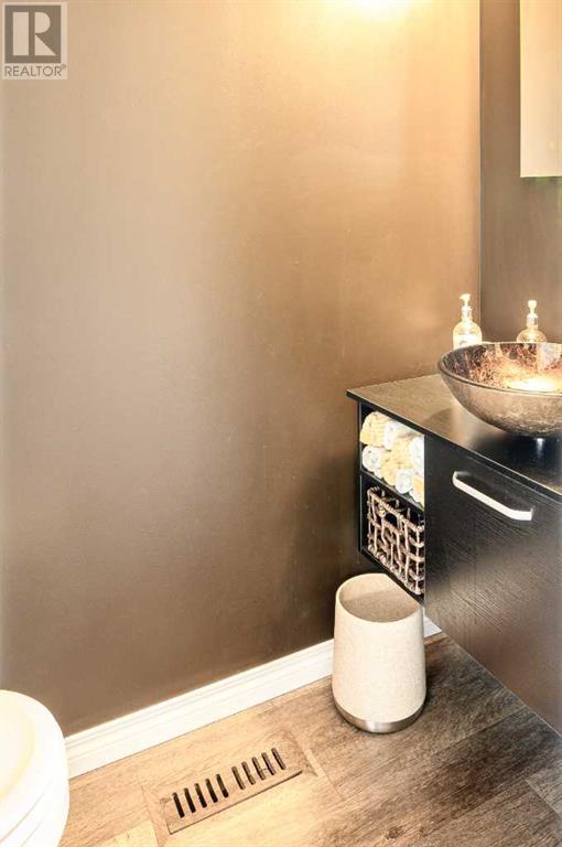 Single Family House for Sale in  Citadel Mesa Close NW Citadel Calgary 