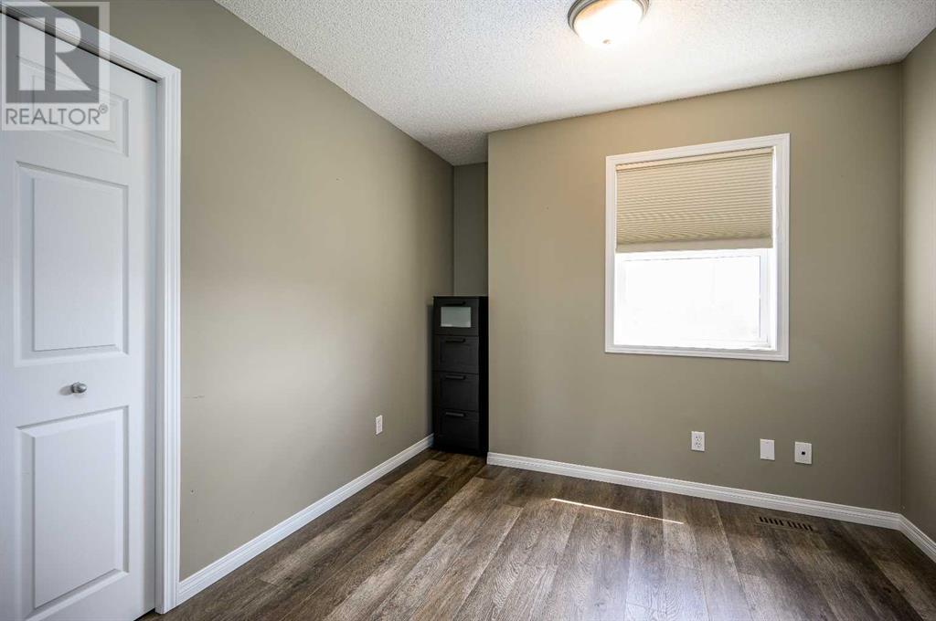 Single Family House for Sale in  Citadel Mesa Close NW Citadel Calgary 