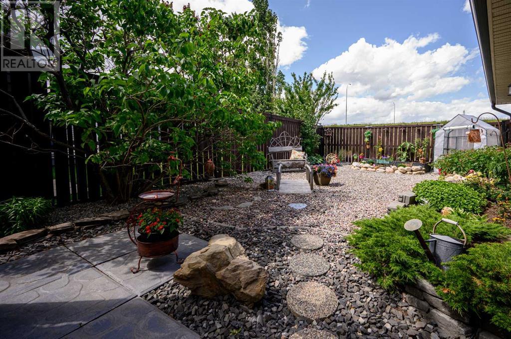 Single Family House for Sale in  Citadel Mesa Close NW Citadel Calgary 