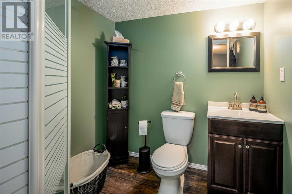 Single Family House for Sale in  Citadel Mesa Close NW Citadel Calgary 