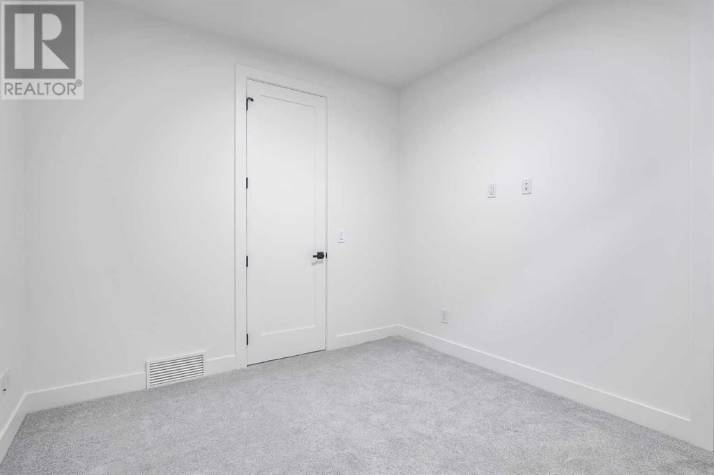 Single Family House for Sale in   Avenue NW Mount Pleasant Calgary 