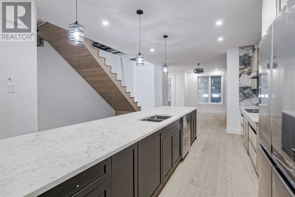 Single Family House for Sale in   Avenue NW Mount Pleasant Calgary 