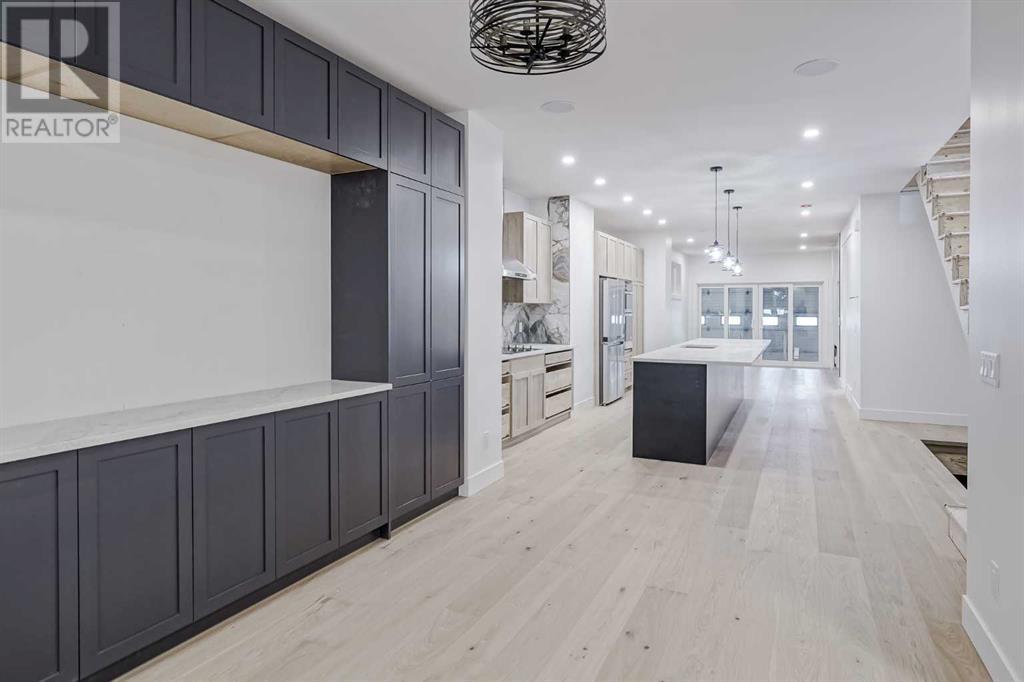Single Family House for Sale in   Avenue NW Mount Pleasant Calgary 