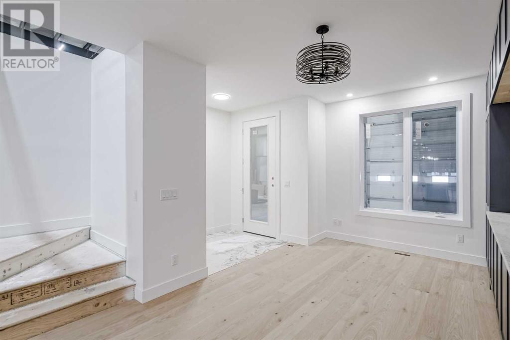 Single Family House for Sale in   Avenue NW Mount Pleasant Calgary 