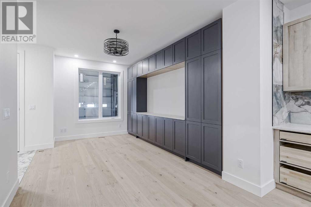 Single Family House for Sale in   Avenue NW Mount Pleasant Calgary 