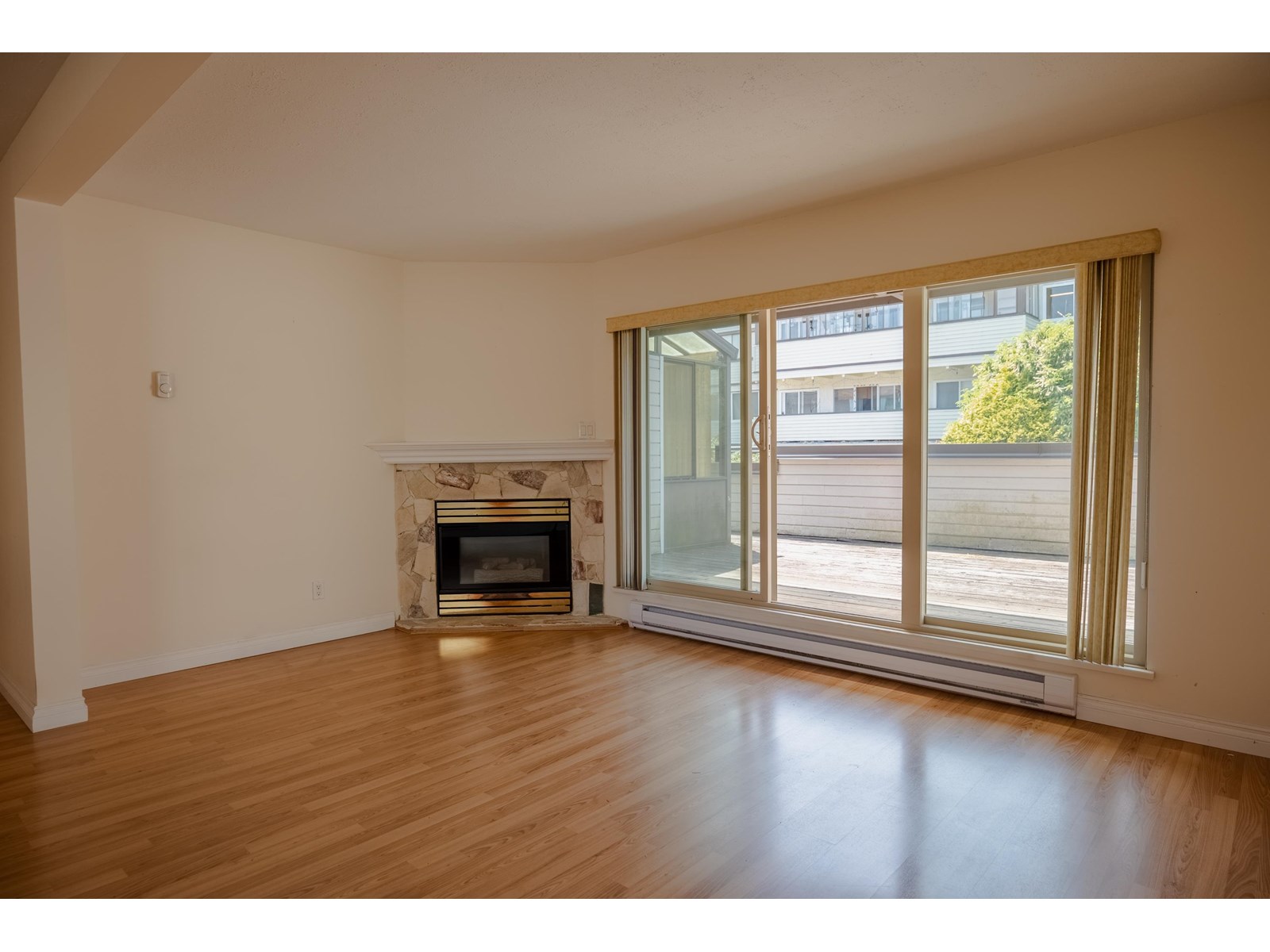 1469 MERKLIN STREET, White Rock