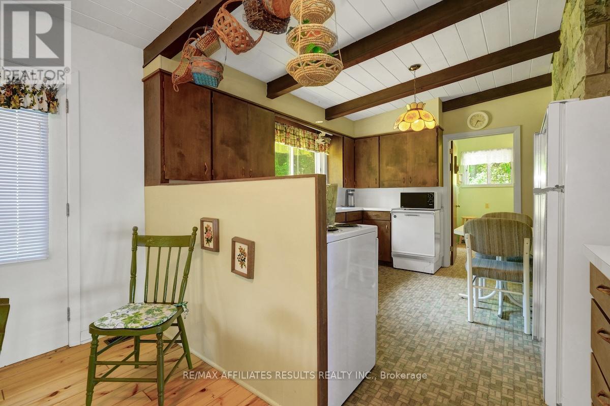 Photo 18 of 2130 B River Road, Mcnab Braeside ON