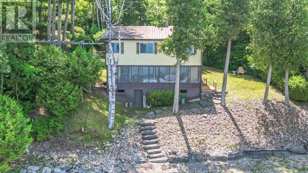 Photo 30 of 2130 B River Road, Mcnab Braeside ON