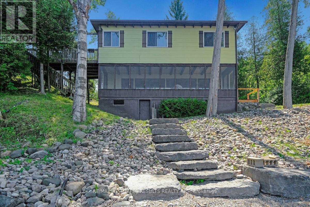 Photo 40 of 2130 B River Road, Mcnab Braeside ON