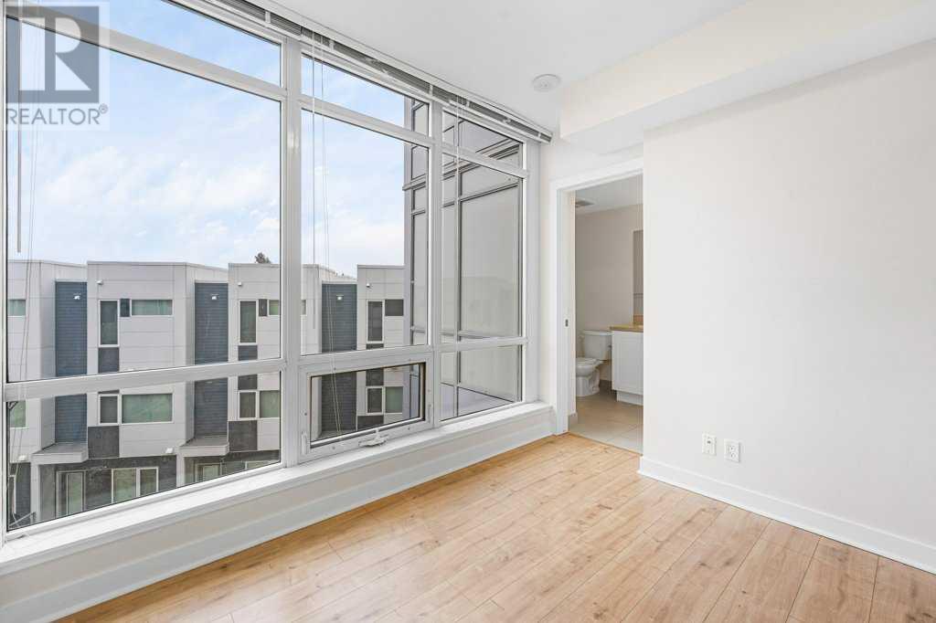 Single Family House High rise for Sale in   Brentwood Common NW Brentwood Calgary 