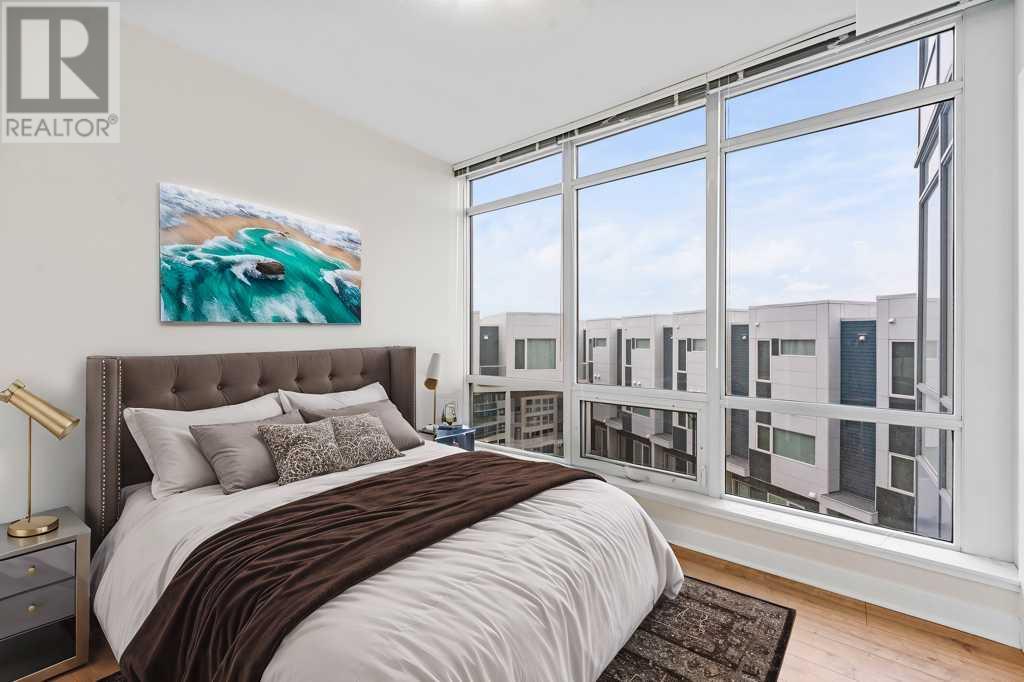 Single Family House High rise for Sale in   Brentwood Common NW Brentwood Calgary 