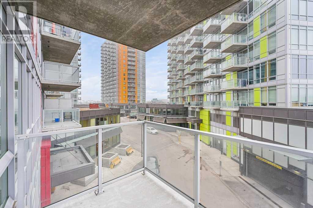 Single Family House High rise for Sale in   Brentwood Common NW Brentwood Calgary 