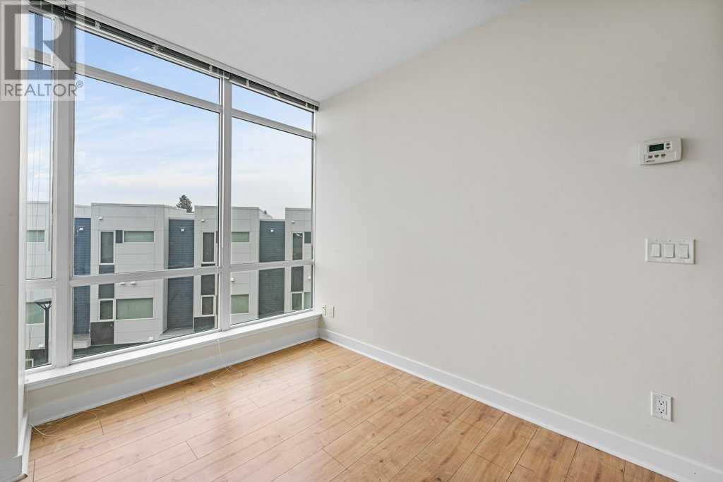 Single Family House High rise for Sale in   Brentwood Common NW Brentwood Calgary 