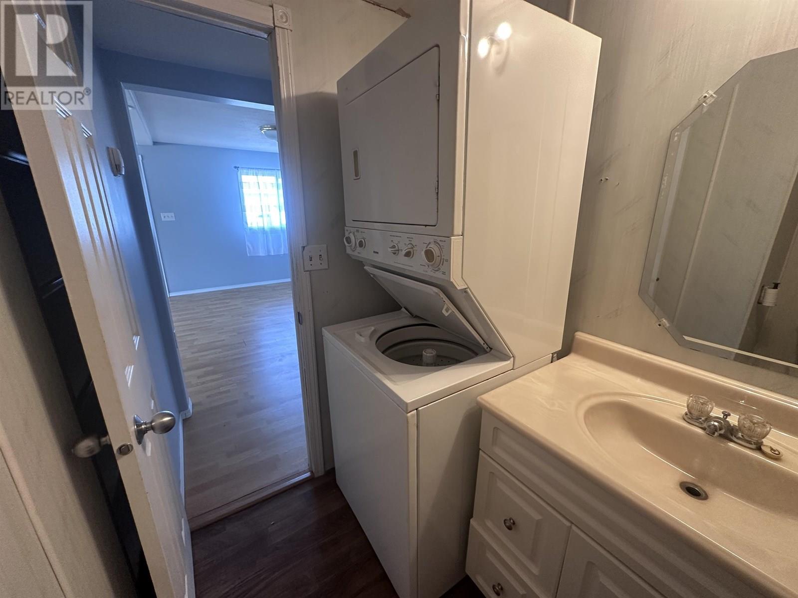 5236 42 STREET, Fort Nelson