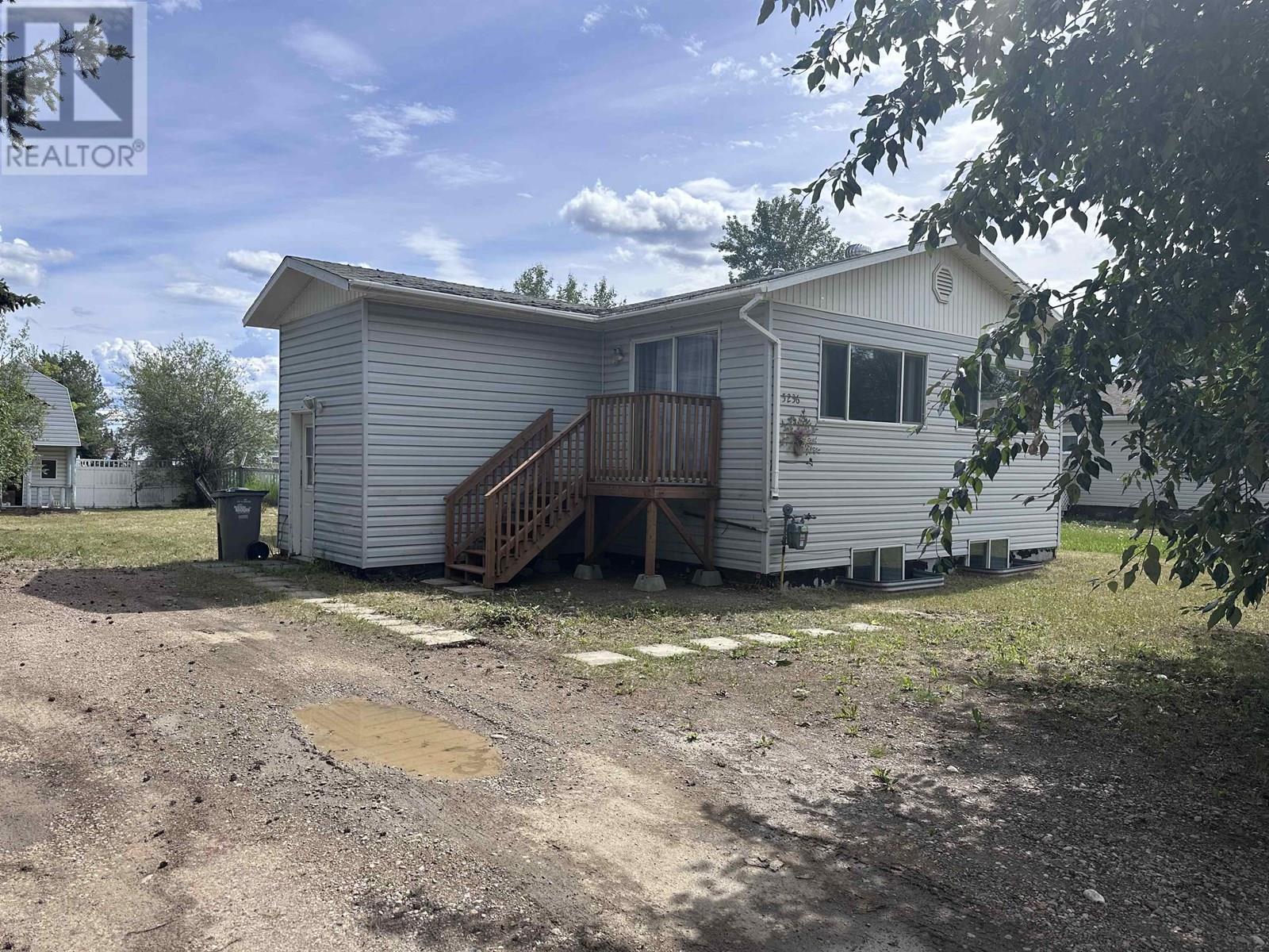 5236 42 STREET, Fort Nelson